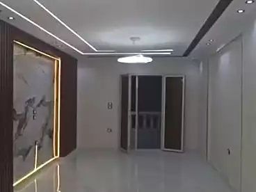 شقق للبيع - 3 غرف - بالدور 10