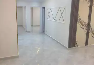 Apartments For sale - 3 rooms - floor 2