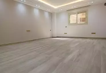 إداري للإيجار - 3 غرف - بالدور 2