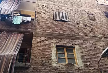 House / Home For sale - 10 rooms