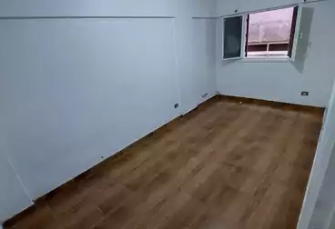 Apartments For rent - 3 rooms - floor 9