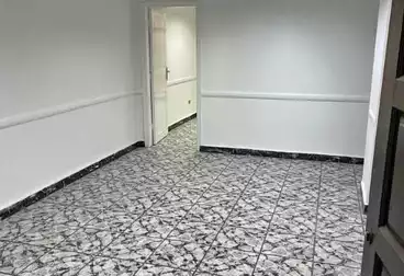 إداري للإيجار - 2 غرف - بالدور 1