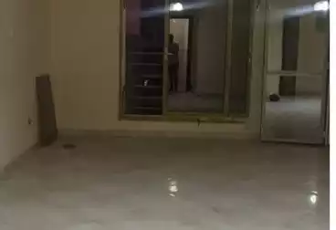 شقق للبيع - 3 غرف - بالدور 3