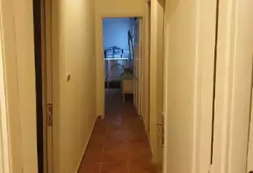 Building For sale - 5 rooms