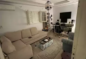 Apartments For sale - 3 rooms - floor 4