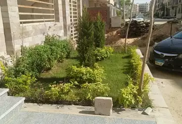 Apartments For sale - 3 rooms - floor 4