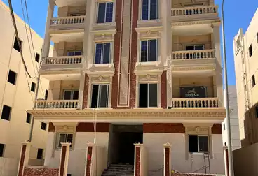 Apartments For sale - 3 rooms - floor 1