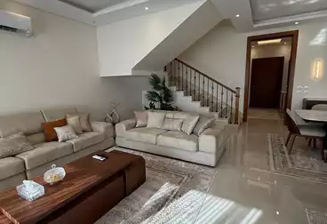 عقارات للإيجار - 6 غرف