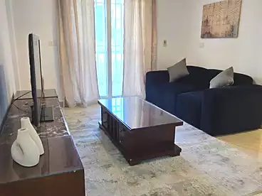 عقارات للإيجار - 2 غرف - بالدور 1