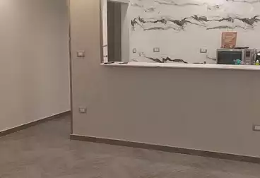 Apartments For sale - 3 rooms - floor 1