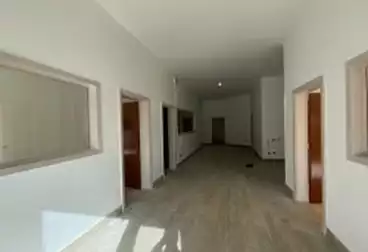 Commercial For sale - floor 1