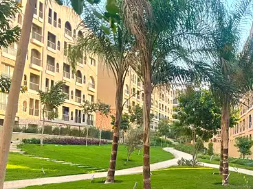 Apartment with Garden For sale - 3 rooms - floor 0
