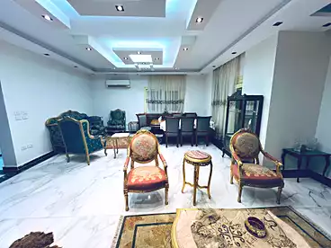 فلل للإيجار - 21 غرف