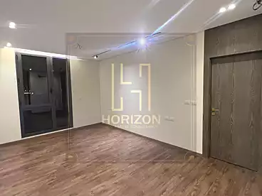Apartments For sale - 3 rooms - floor 2