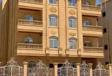 Apartments For sale - 3 rooms - floor 1