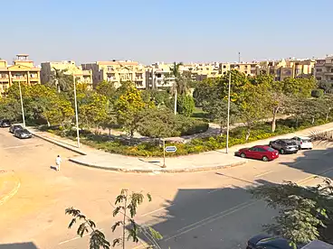 Apartments For sale - 6 rooms - floor 2