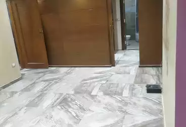 عقارات للبيع - 2 غرف - بالدور 1