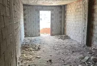 شقق للبيع - 3 غرف - بالدور 1