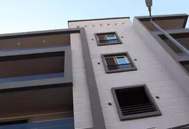 Apartments For sale - 3 rooms - floor 1