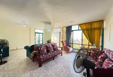 شقق للبيع - 2 غرف - بالدور 7