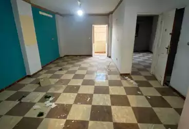 Apartments For sale - 3 rooms - floor 4