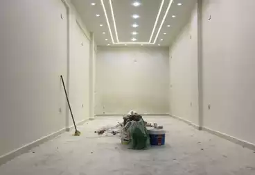 Commercial For sale - floor 0