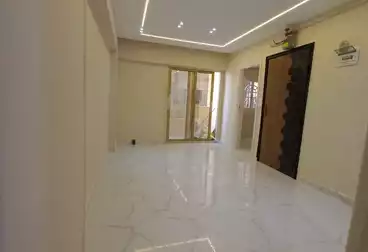 Apartments For sale - 3 rooms - floor 7