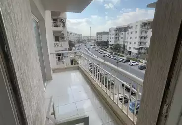 شقق للإيجار - 3 غرف - بالدور 3