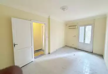 Apartments For sale - 3 rooms - floor 11