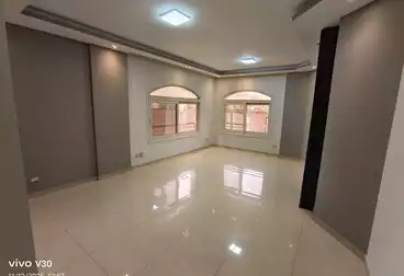 إداري للإيجار - 3 غرف - بالدور 0