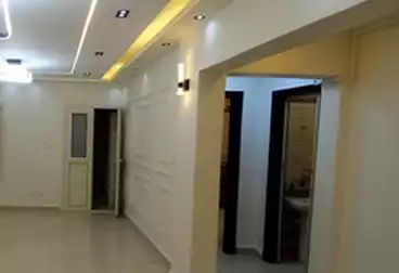 Apartments For sale - 4 rooms - floor 1