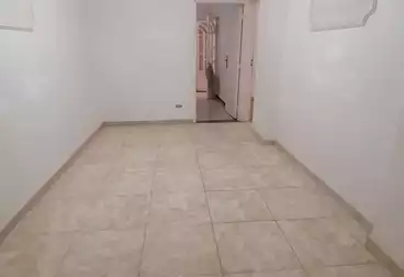 Apartments For sale - 3 rooms - floor 4