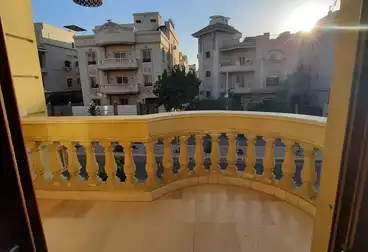 Apartments For sale - 3 rooms - floor 1