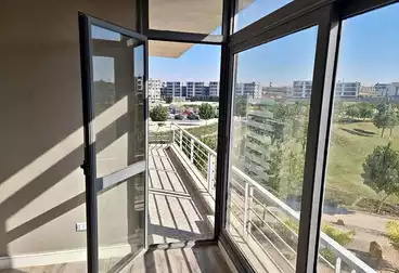 بنتهاوس للبيع - 2 غرف - بالدور 4