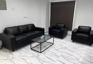 إداري للإيجار - 3 غرف - بالدور 4