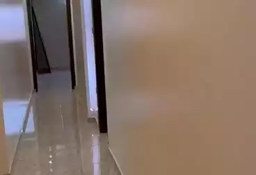 Apartments For sale - 3 rooms - floor 8