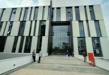 مكاتب للإيجار - 1 غرف - بالدور 2