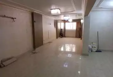 Apartments For sale - 3 rooms - floor 5