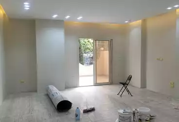 شقق للإيجار - 4 غرف - بالدور 0