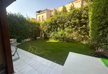Apartment with Garden For sale - 2 rooms - floor 0