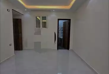 شقق للبيع - 3 غرف - بالدور 1