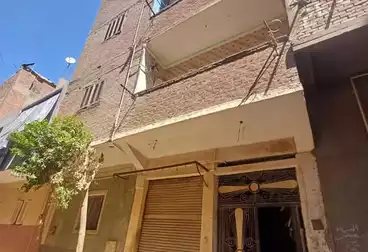 House / Home For sale - 3 rooms