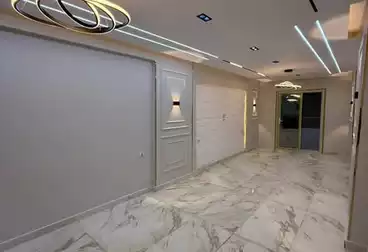 Apartments For rent - 3 rooms - floor 8