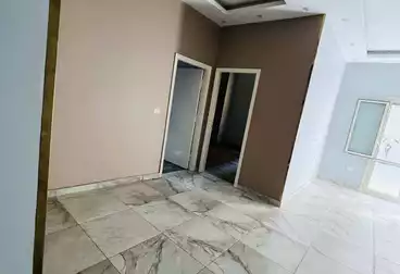 undefined undefined - 2 rooms - floor 1