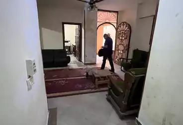 Apartments For sale - 4 rooms - floor 1