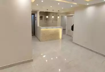 undefined undefined - 2 rooms - floor 5