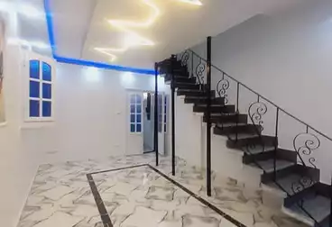 undefined undefined - 2 rooms - floor 5