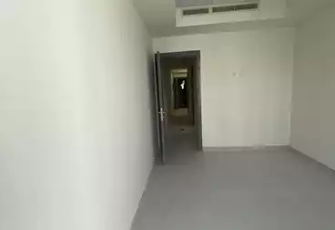 عيادات للإيجار - 2 غرف - بالدور 2