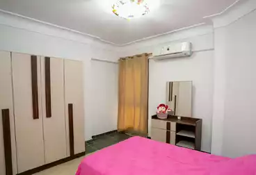 Furnished Apartment For sale - 3 rooms - floor 6