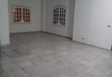 شقق للإيجار - 3 غرف - بالدور 0